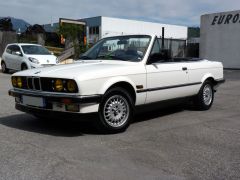 Louer une BMW E30 Cabriolet de 1988 (Photo 1)