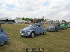 CITRO�N 2CV (Photo 2)
