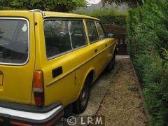 VOLVO 245 (Photo 3)