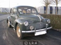 RENAULT 4CV (Photo 1)