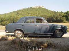 PEUGEOT 403 (Photo 4)
