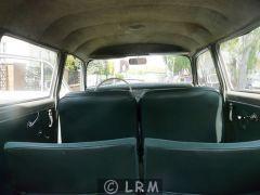 PEUGEOT 403 L (Photo 3)
