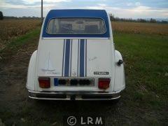 CITRO�N 2CV6 (Photo 4)