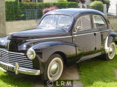 PEUGEOT 203 (Photo 1)
