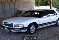 BUICK Park Avenue (Photo 1)