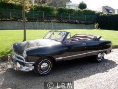 FORD Custom (Photo 1)