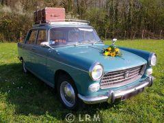 PEUGEOT 404 (Photo 2)