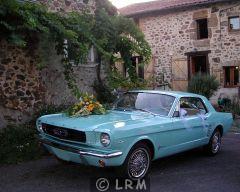FORD Mustang (Photo 1)