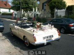 PEUGEOT 404 Cabriolet (Photo 2)
