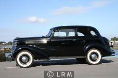 CHEVROLET Master Sedan (Photo 4)