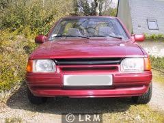 FORD Escort XR3 i (Photo 2)