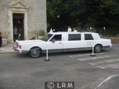 LINCOLN Town Car (Photo 2)