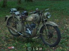 PEUGEOT P 111 (Photo 1)