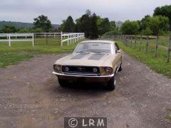 FORD Mustang  (Photo 2)