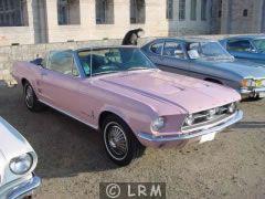 FORD Mustang (Photo 2)