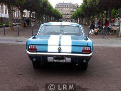FORD Mustang (Photo 4)
