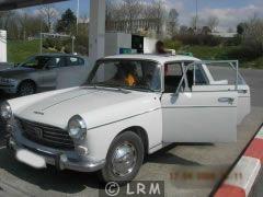 PEUGEOT 404 (Photo 2)