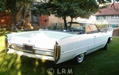 CADILLAC Cabriolet Deville (Photo 3)