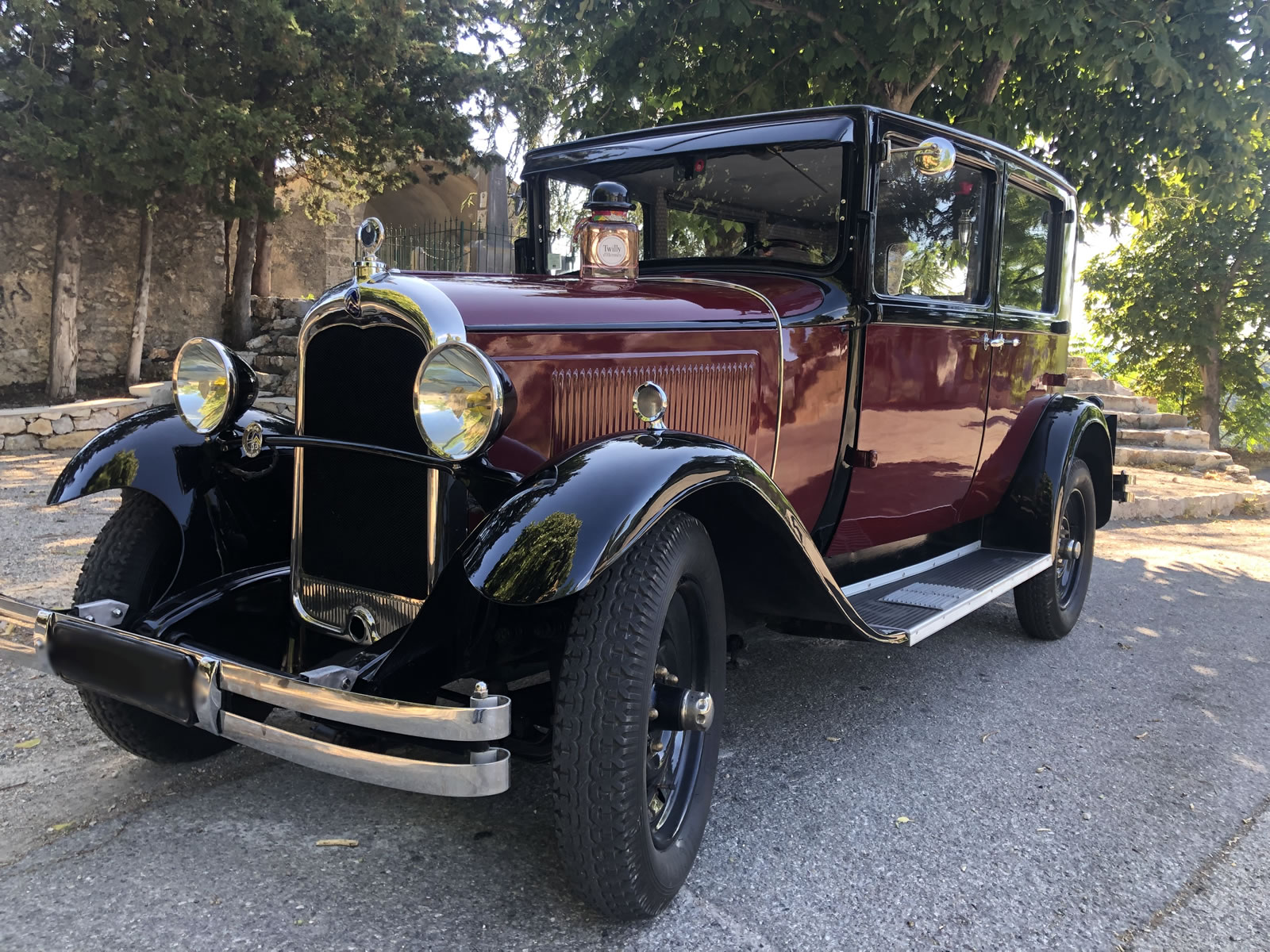 https://www.lrm-collection.fr/Photo_big_Citroen_Ac-4_1932_8389_1.jpg