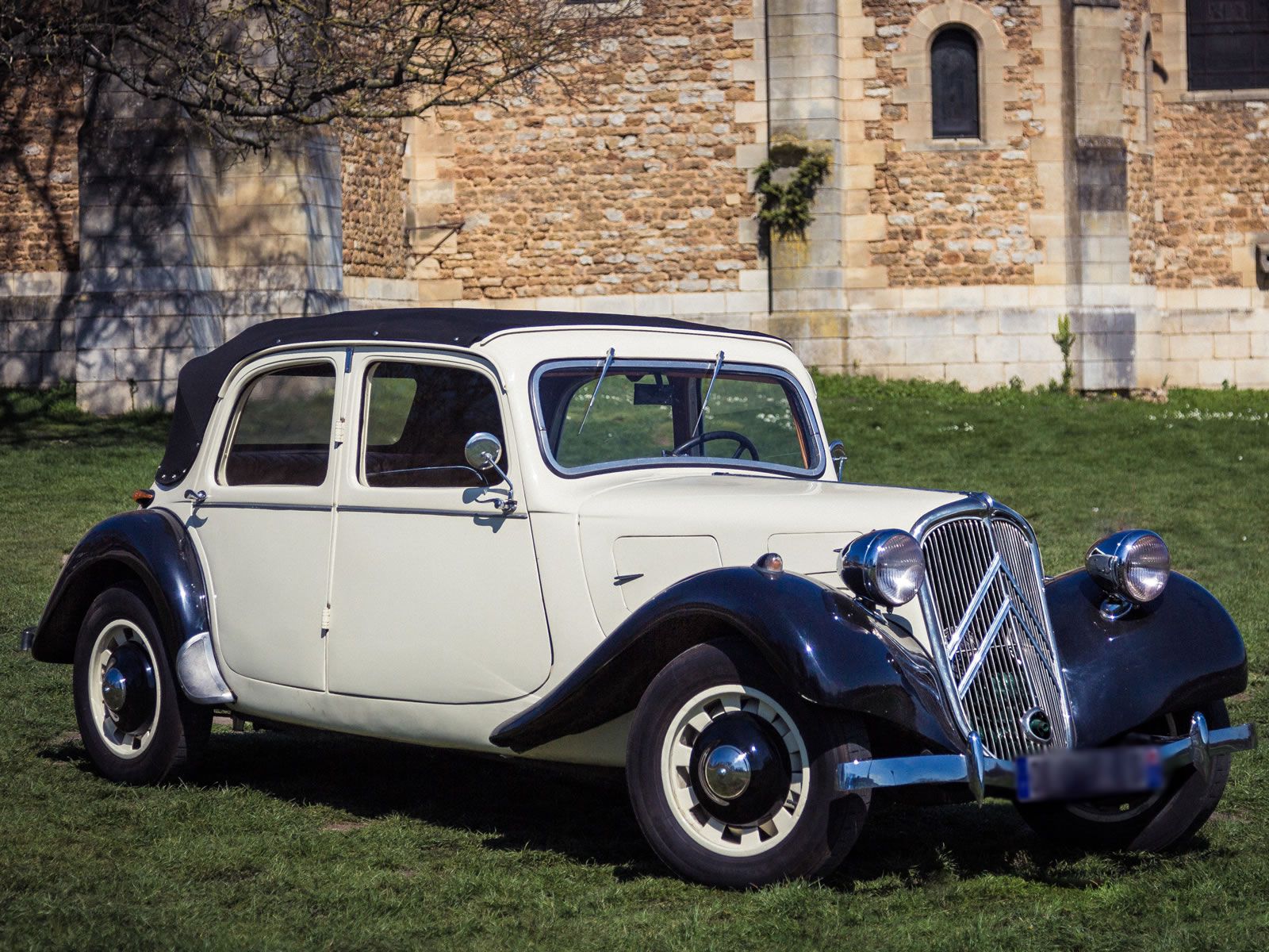Citroen traction avant