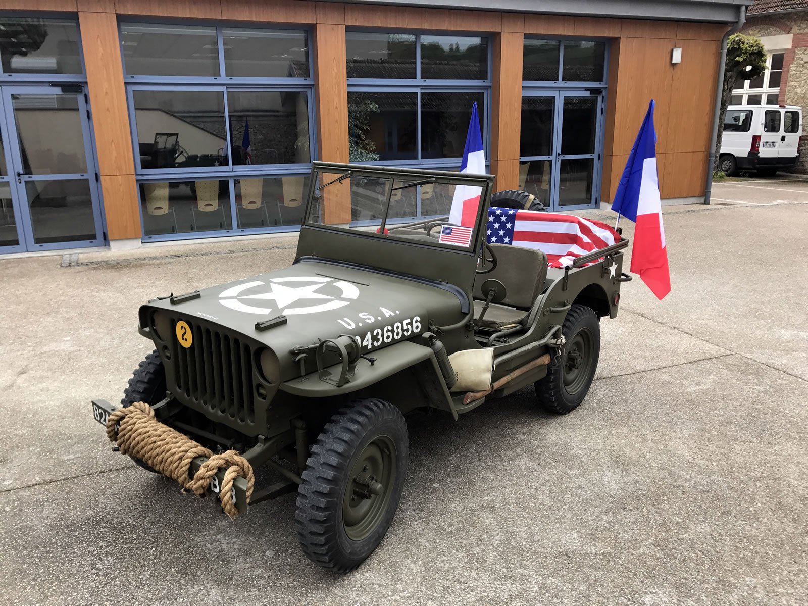 Location HOTCHKISS Jeep Willys M201 de 1960 pour mariage - Seine-et-Marne