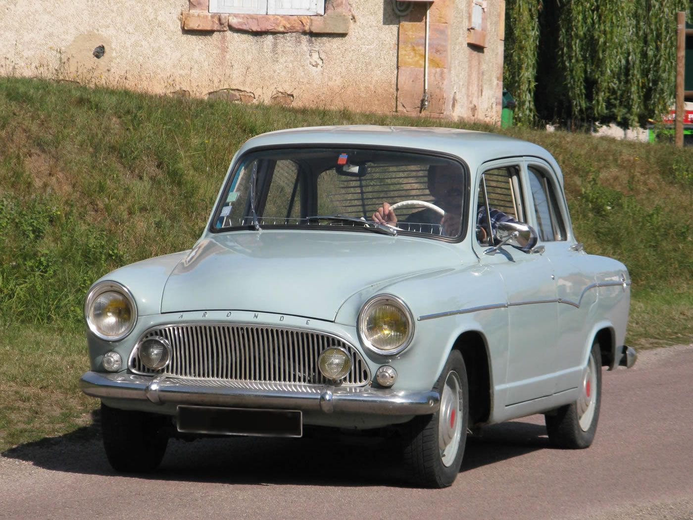 Location V hicule Cin ma Audiovisuel Publicit SIMCA Aronde P60 1960