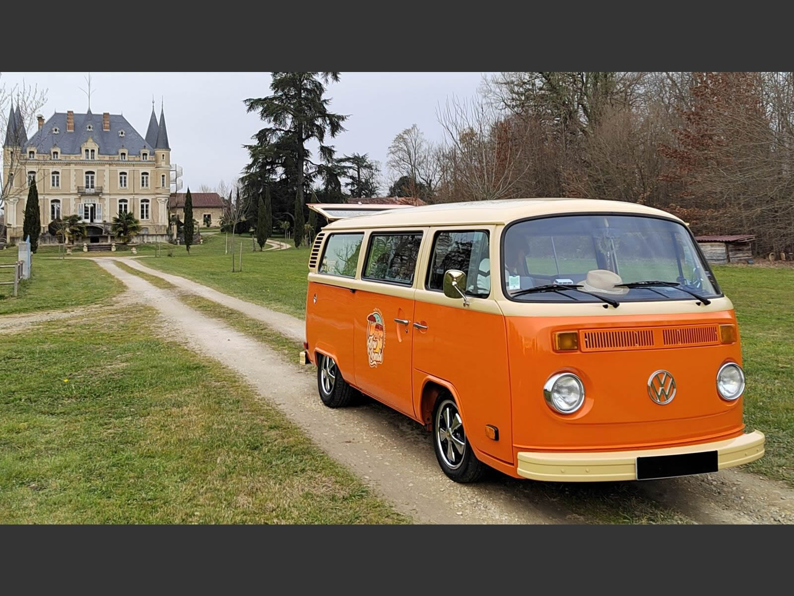 Location Volkswagen (vw) Combi Camper à Coimères 33210