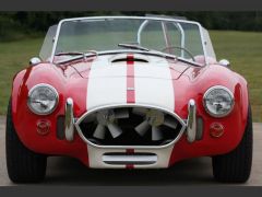 Louer une AC Cobra 400CV de de 1966 (Photo 2)