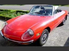 ALFA  ROMEO Spider (Photo 1)
