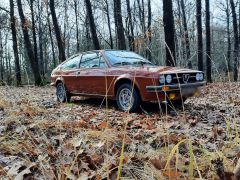 Louer une ALFA ROMEO Alfa Sud Sprint de de 1981 (Photo 1)