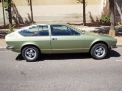 Louer une ALFA ROMEO Alfetta  GT de de 1975 (Photo 2)