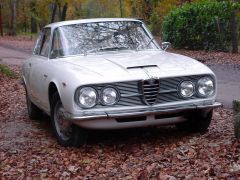 ALFA ROMEO Coupé Sprint 2600 (Photo 1)