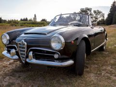 Louer une ALFA ROMEO Giulia 1600 spider de de 1963 (Photo 2)