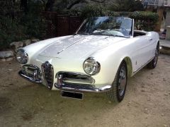 Louer une ALFA ROMEO Giulietta Spider de de 1956 (Photo 1)