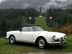 Louer une ALFA ROMEO Giulietta Spider de de 1956 (Photo 2)