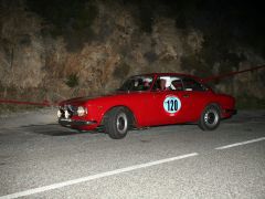 ALFA ROMEO GT1300 Junior (Photo 5)