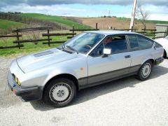 Louer une ALFA ROMEO GTV 6 de de 1983 (Photo 5)