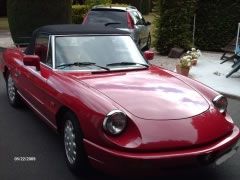 Louer une ALFA ROMEO Spider 2l de de 1991 (Photo 2)