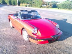 Louer une ALFA ROMEO Spider  de de 1989 (Photo 1)