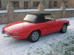 Louer une ALFA ROMEO Spider Duetto de de 1968 (Photo 2)