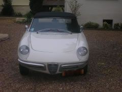 Louer une ALFA ROMEO Spider Duetto de de 1968 (Photo 2)