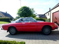 Louer une ALFA ROMEO Spider de de 1976 (Photo 3)