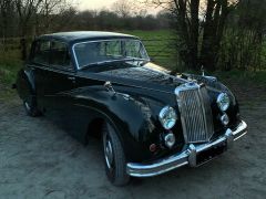 Louer une ARMSTRONG SIDDELEY Sapphire de de 1955 (Photo 1)