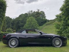 Louer une ASTON MARTIN DB9 Volante V12 de de 2004 (Photo 4)