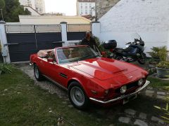 Louer une ASTON MARTIN V8 volante de de 1984 (Photo 1)