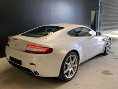 Louer une Aston Martin Vantage de de 2000 (Photo 2)