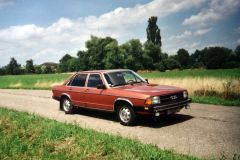 Louer une AUDI 100 GLS de 1977 (Photo 1)