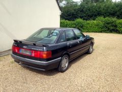 Louer une AUDI 90 Quattro de de 1989 (Photo 4)