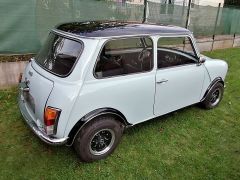 Louer une AUSTIN Mini  de de 1977 (Photo 3)