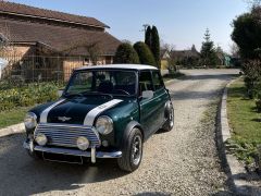 Louer une AUSTIN Mini de 1990 (Photo 1)